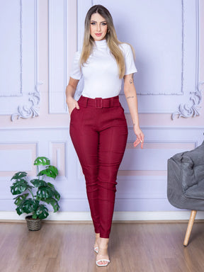 Calça Skinny Feminina em Bengaline com Cinto e Bolsos